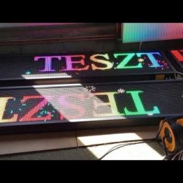 2db. 48x256cm, 10 pixeles (teljes színskálás) futófény 